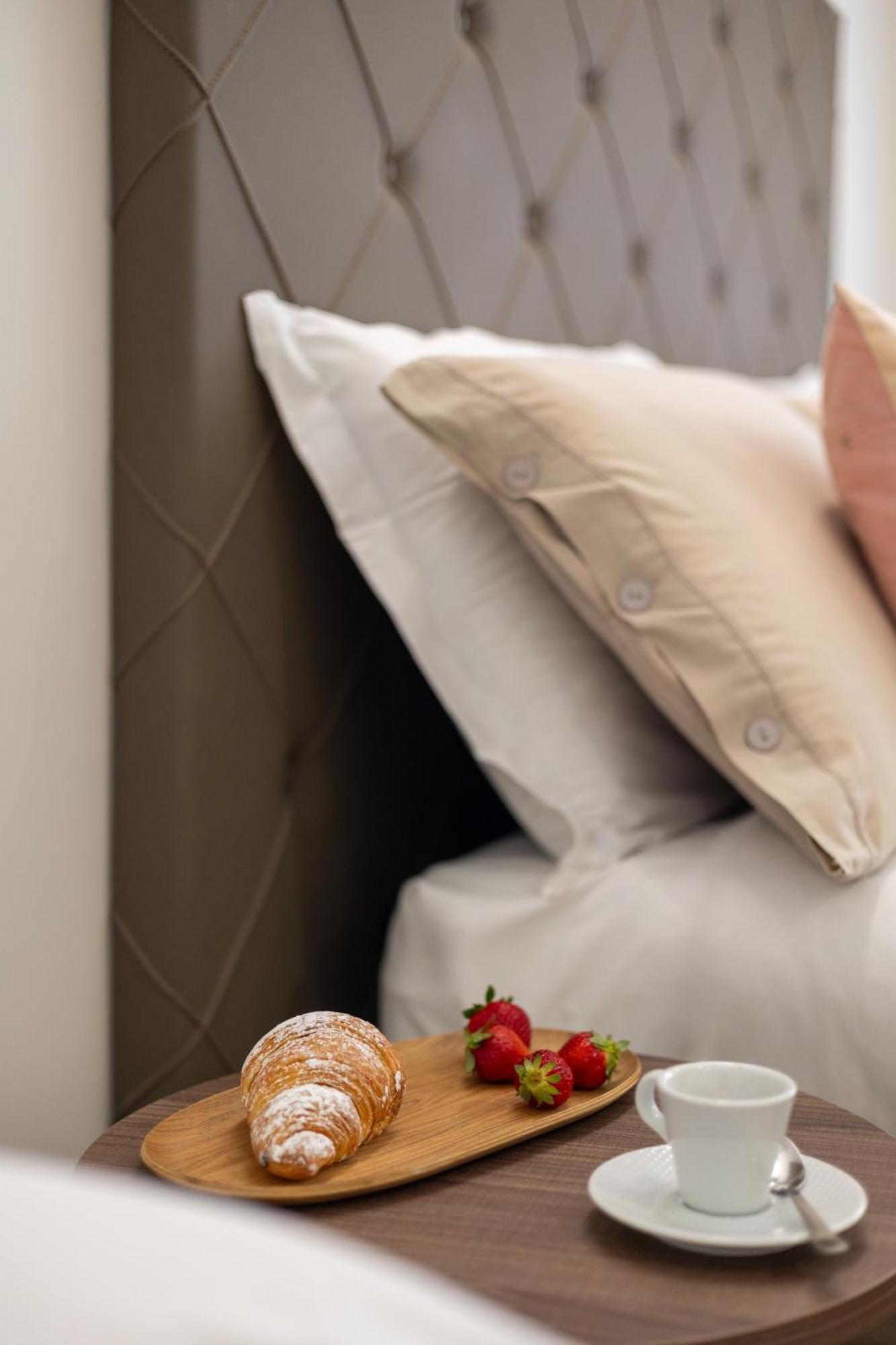 B&B Rais Luxury Rooms Vieste Exterior foto
